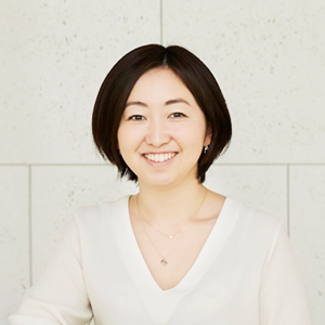 藤本 あゆみ 氏