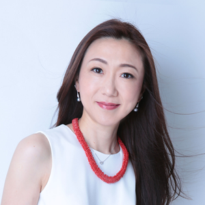 弘子 ラザヴィ 氏