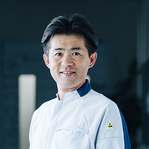 高田 泰治 氏